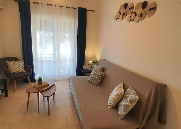 Sea View Ermini Apartament Glifada