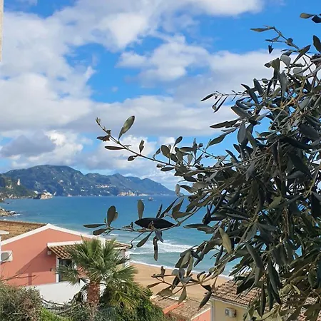 Sea View Ermini شقة *