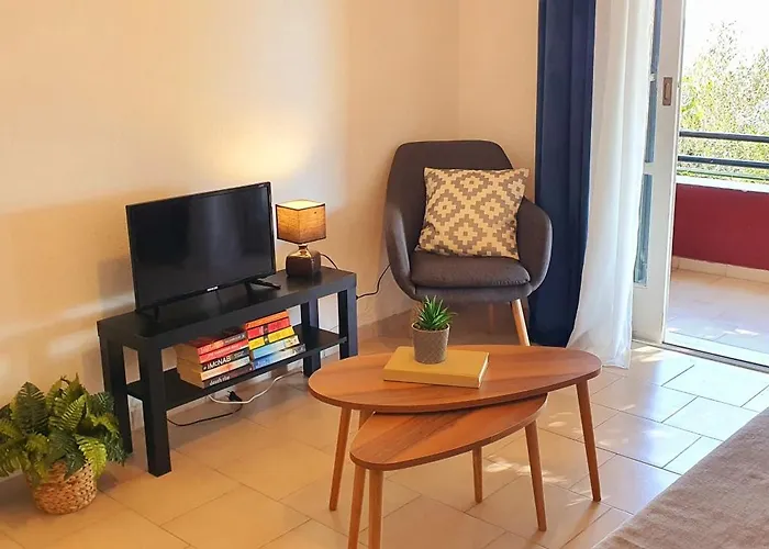 Апартаменты Sea View Ermini *