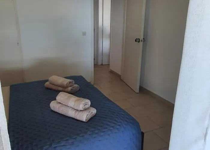 Sea View Ermini Апартаменты Глифада